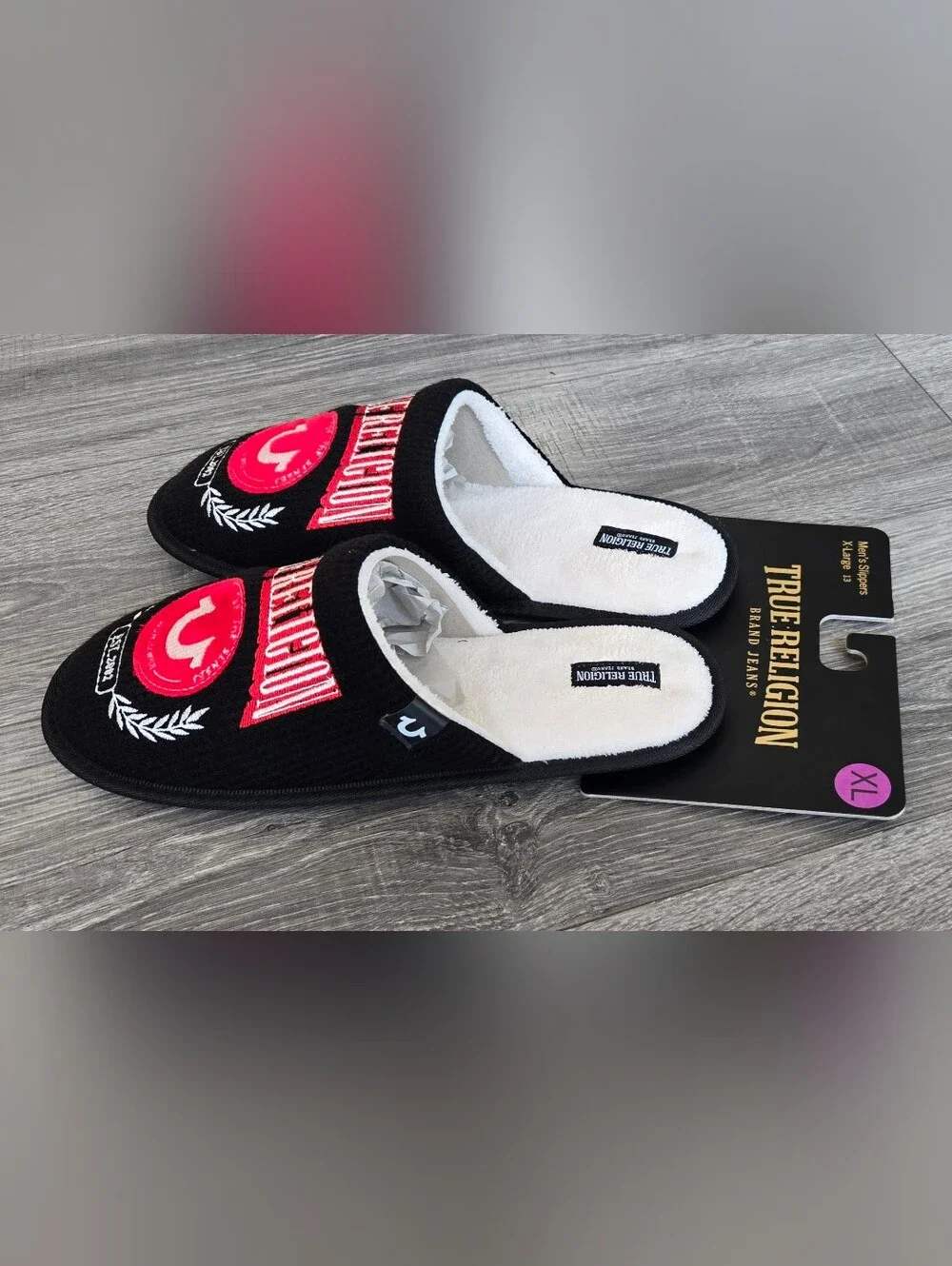 True Religion Men’s Slippers Black Red Logo XL Size 13 NWT House Shoes.